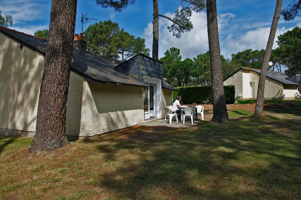 Domaine De Tremelin Hotel Iffendic Esterno foto